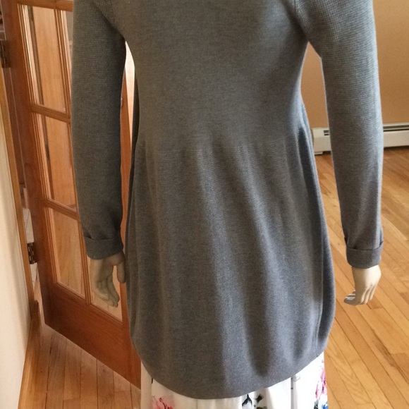 Sweater - Picture 6 of 8